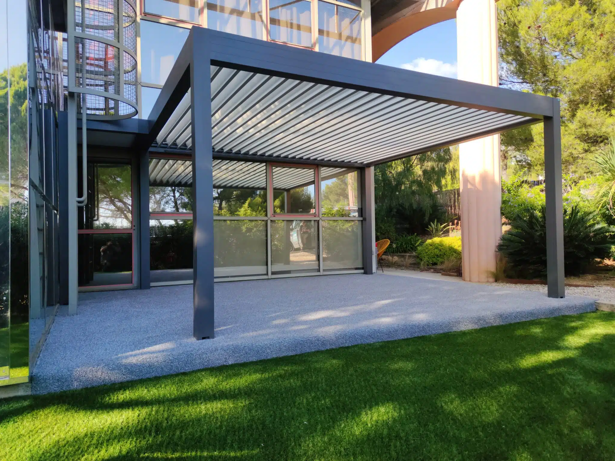 Avantages Pergola : amenagement-exterieur-la-ciotat