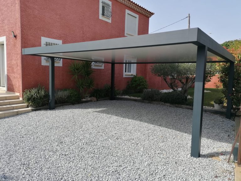 carport avec poteaux deportés