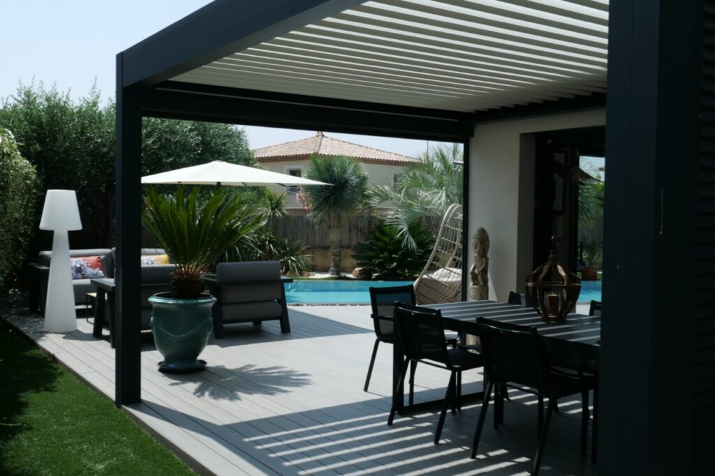 Pergola bioclimatique à Montpellier - Sur Mesure, Design & Robuste