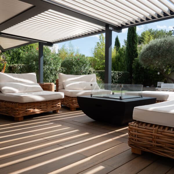 Amenagement terrasse et pergola au nord de Montpellier