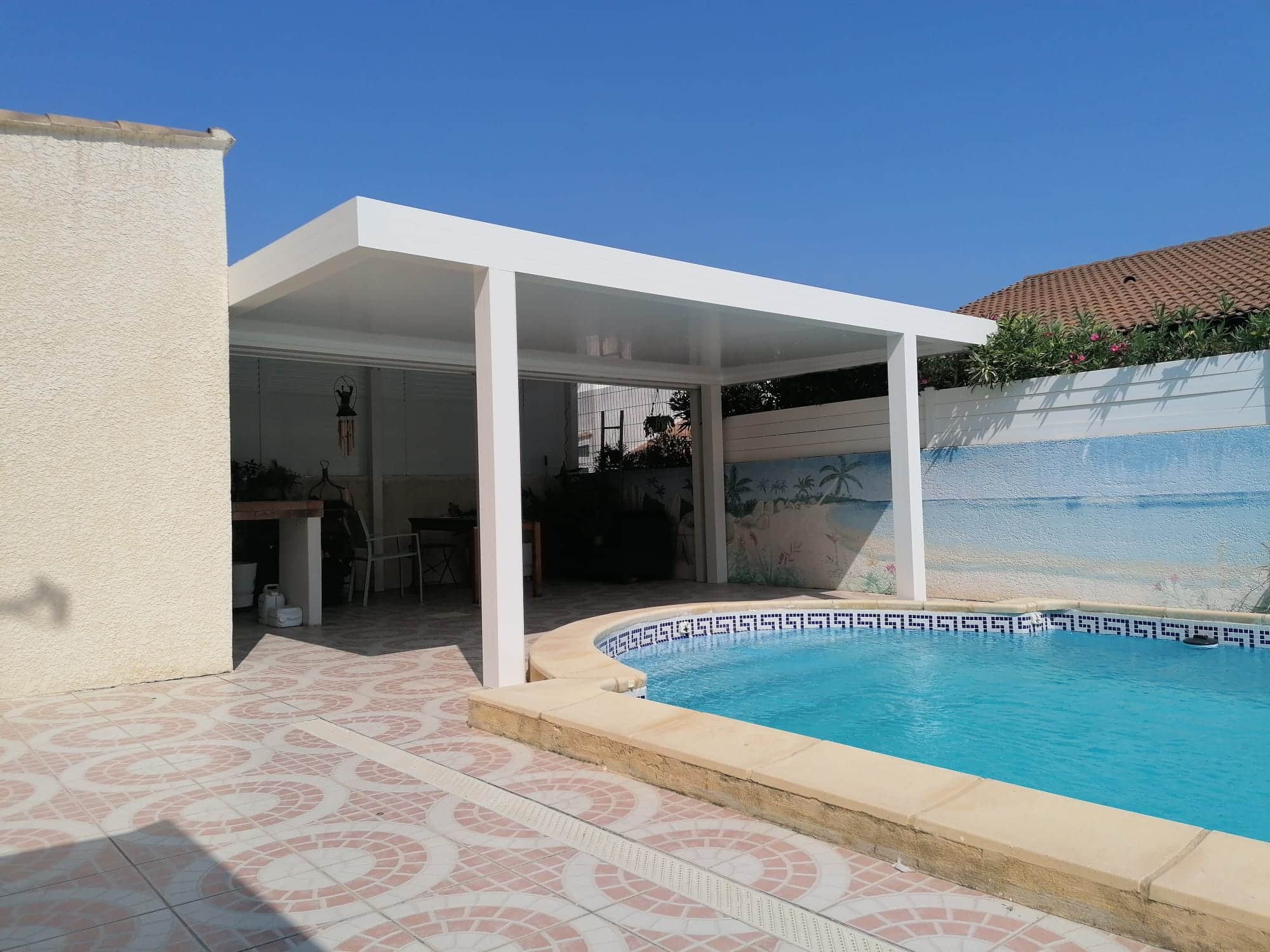 Un porte-à-faux maîtrisé, en aluminium sur mesure