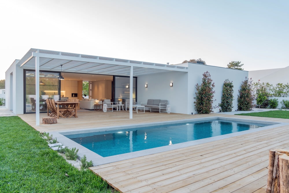 Pool house