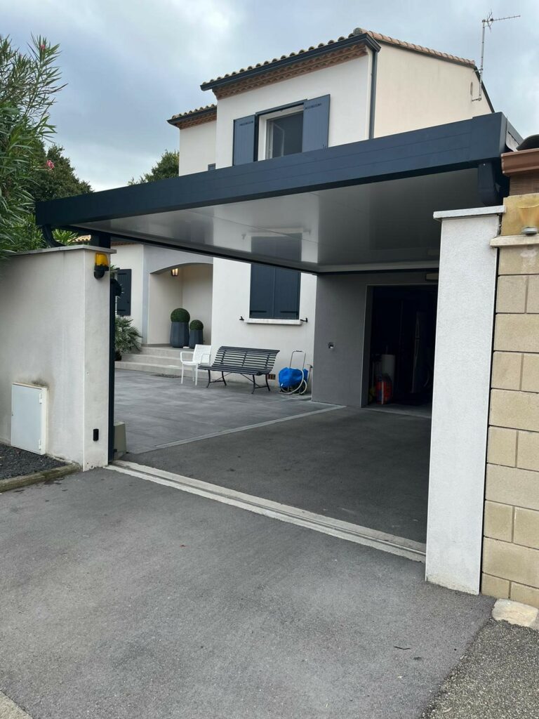 Carport adossé
