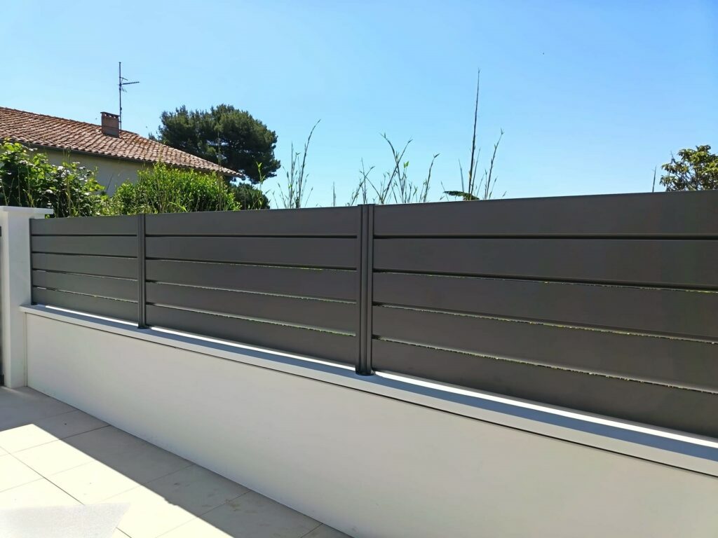 Claustras et clôture aluminium